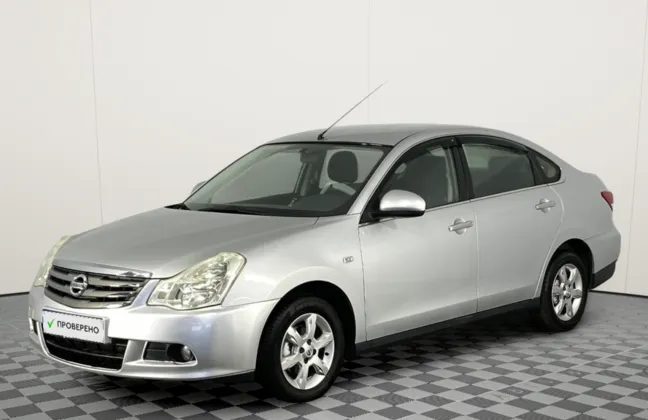 Nissan Almera