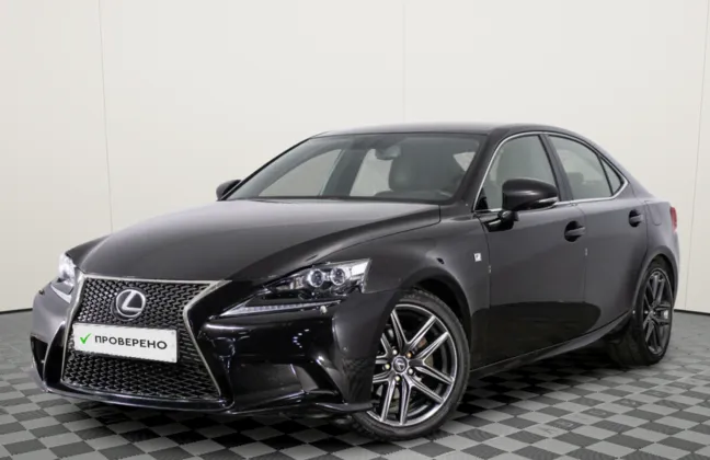 Lexus IS