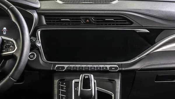 Geely Atlas Pro