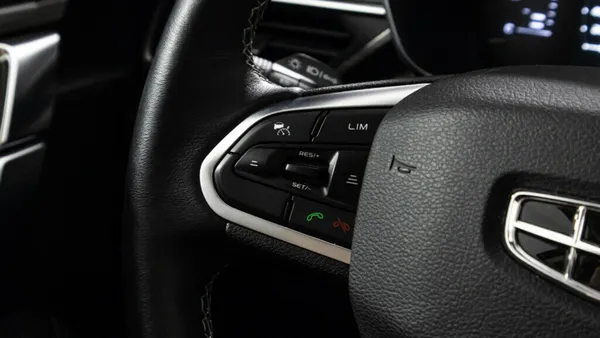 Geely Atlas Pro