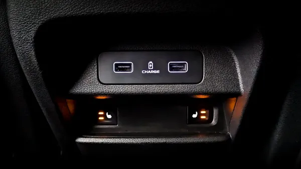 Geely Tugella