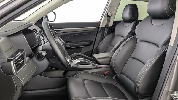 Geely Atlas Pro