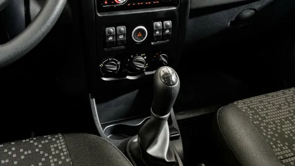 LADA (ВАЗ) Largus