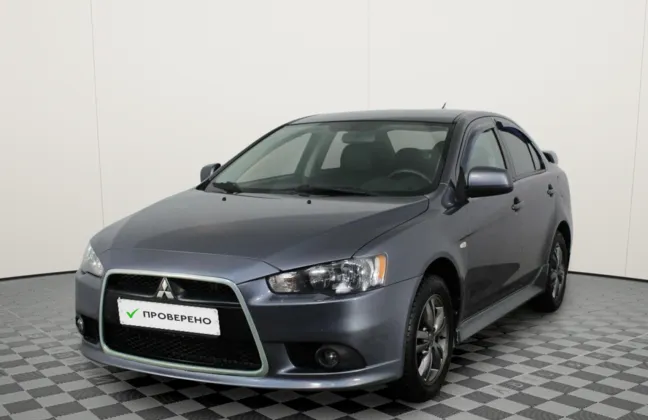 Mitsubishi Lancer