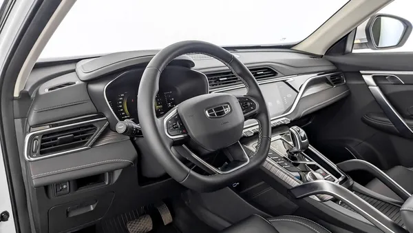 Geely Atlas Pro